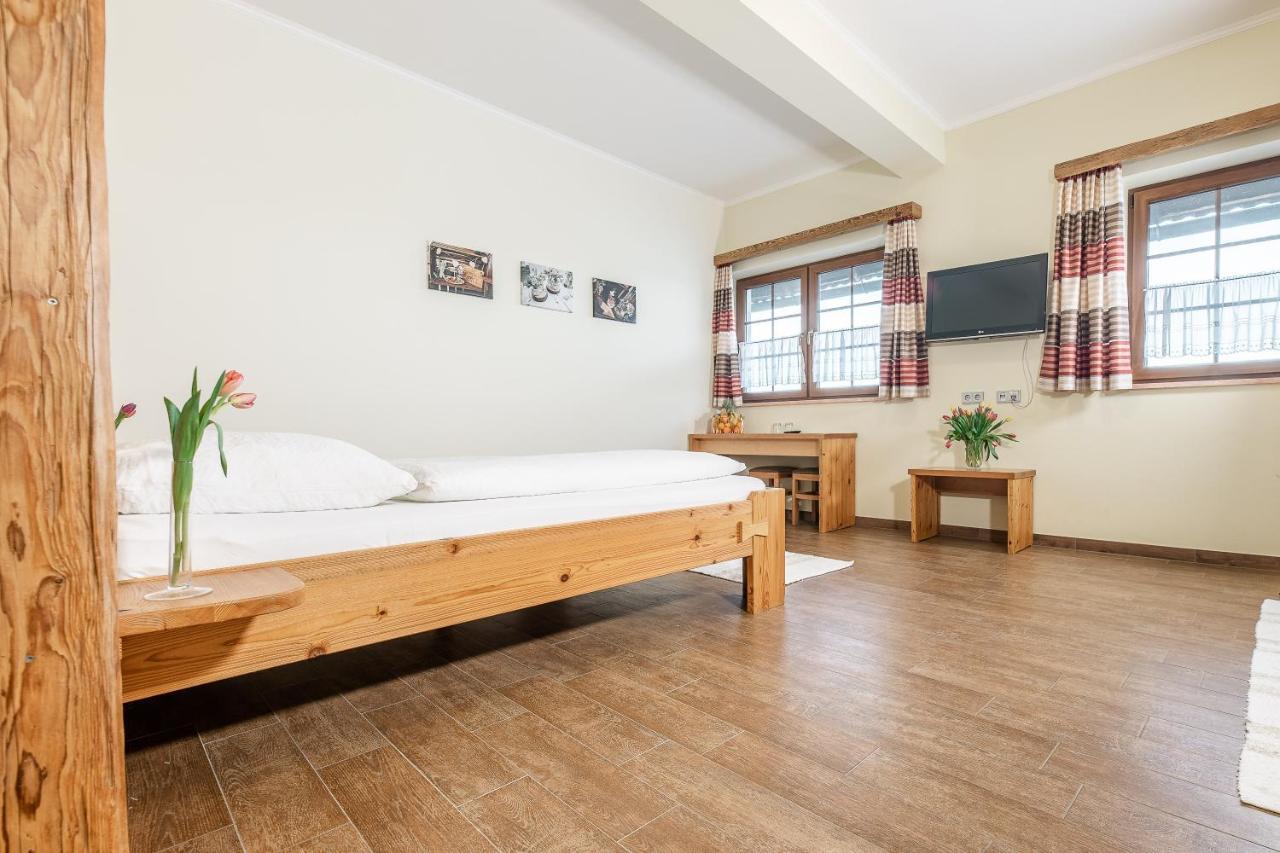 Pension Feichthub Nussbach Bagian luar foto